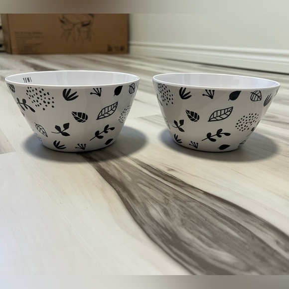 2/$10 Kitchen Bowls - Picture 1 of 3